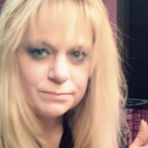 Meet your Posher, Michele